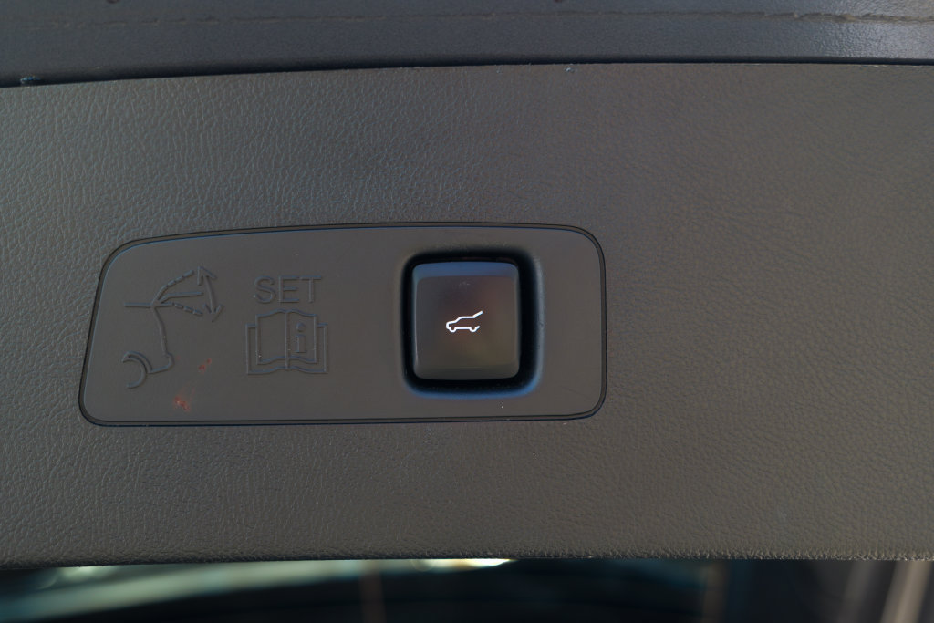 Used 2023 Lincoln Corsair AWD image 60