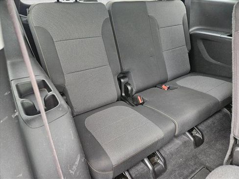 Used 2018 Chevrolet Traverse LS image 19