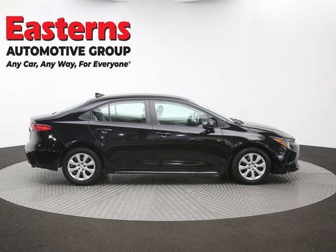 Used 2024 Toyota Corolla LE FWD image 43