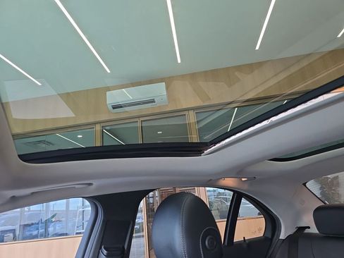 Used 2015 Mercedes-Benz C 300 Sedan image 28