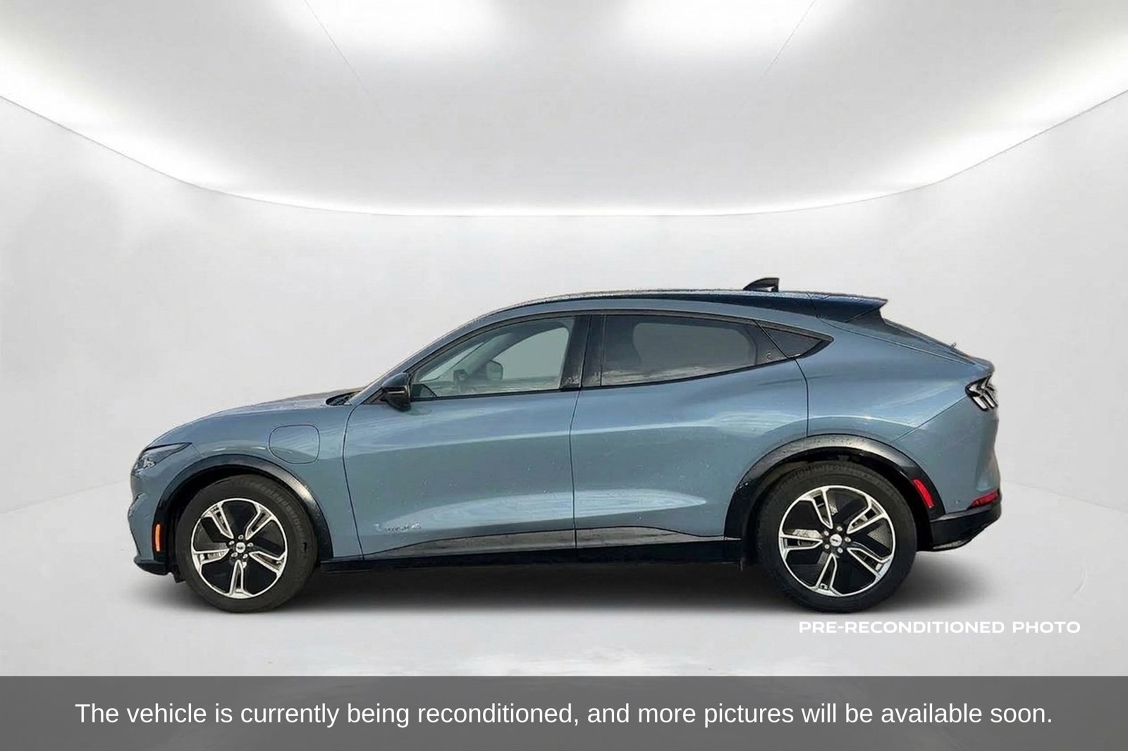 Used 2023 Ford Mustang Mach-E Premium AWD/4WD image 9