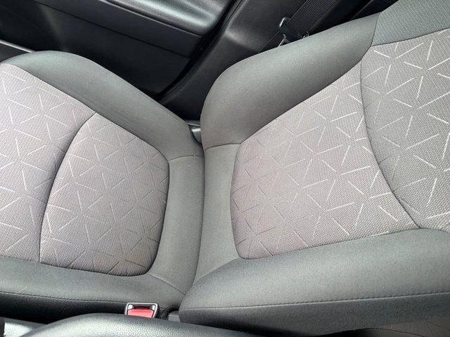 Used 2019 Toyota RAV4 XLE FWD image 24