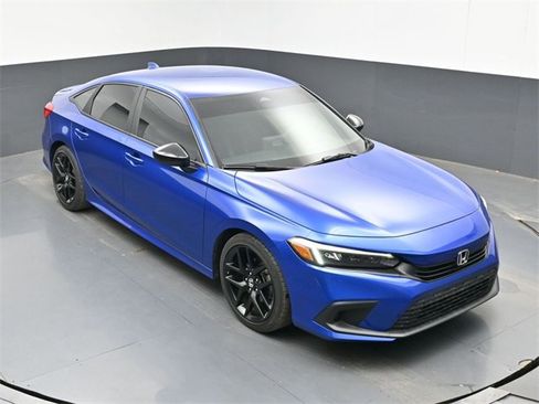 Used 2022 Honda Civic Sport image 13
