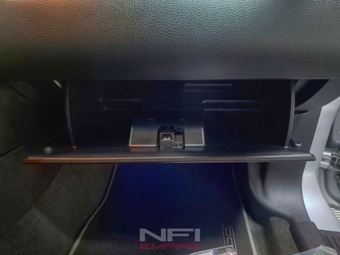 Used 2012 Ford Mustang Shelby GT500 RWD image 39