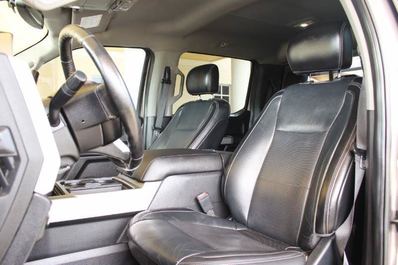 Used 2019 Ford F350 Lariat w/ Lariat Value Package AWD/4WD image 40