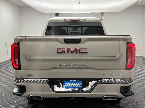 New 2026 GMC Sierra 1500 Denali w/ Denali Reserve Package image 10