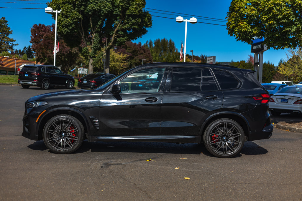 Used 2024 BMW X5 M Competition w/ Executive Package AWD/4WD image 10