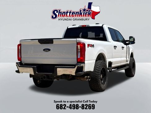Used 2025 Ford F250 XLT w/ FX4 Off-Road Package AWD/4WD image 6