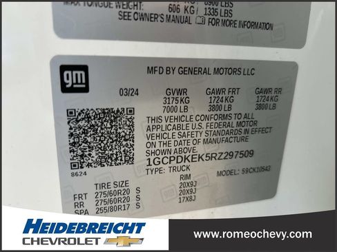 Used 2024 Chevrolet Silverado 1500 LT AWD/4WD image 8