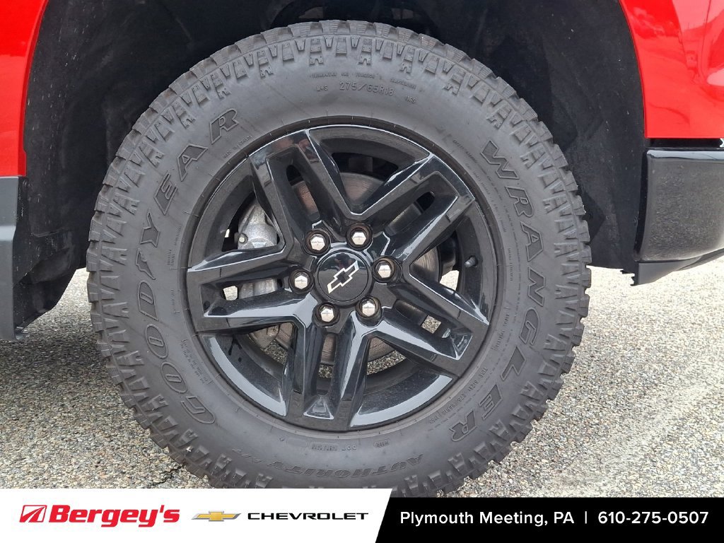 Certified 2024 Chevrolet Silverado 1500 LT Trail Boss w/ Convenience Package II AWD/4WD image 10