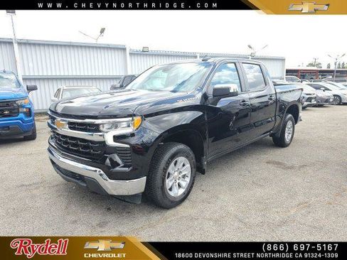 Used 2025 Chevrolet Silverado 1500 LT RWD image 1