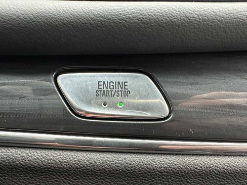 Used 2022 Buick Enclave Premium image 37