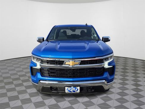 New 2026 Chevrolet Silverado 1500 LT image 3
