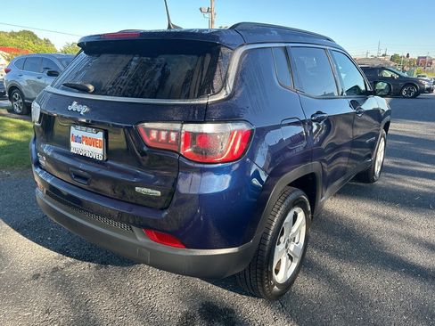 Used 2018 Jeep Compass Latitude w/ Popular Equipment Group image 7