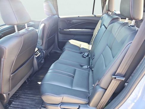 Certified 2023 Honda Passport TrailSport image 35
