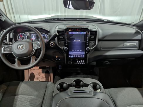 Used 2026 RAM 2500 Big Horn AWD/4WD image 15