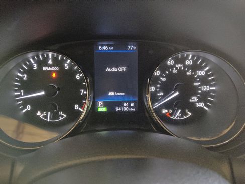 Used 2019 Nissan Rogue S w/ Special Edition Package FWD image 23