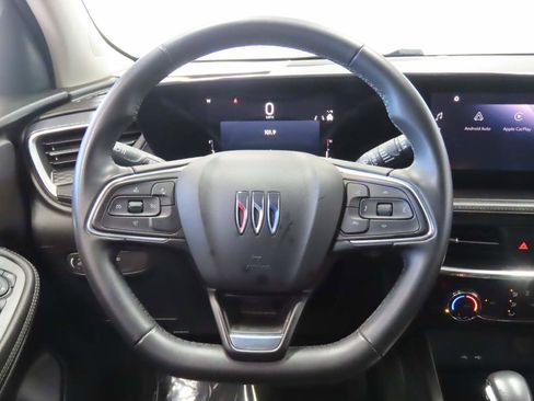 Used 2024 Buick Encore GX Sport Touring image 10