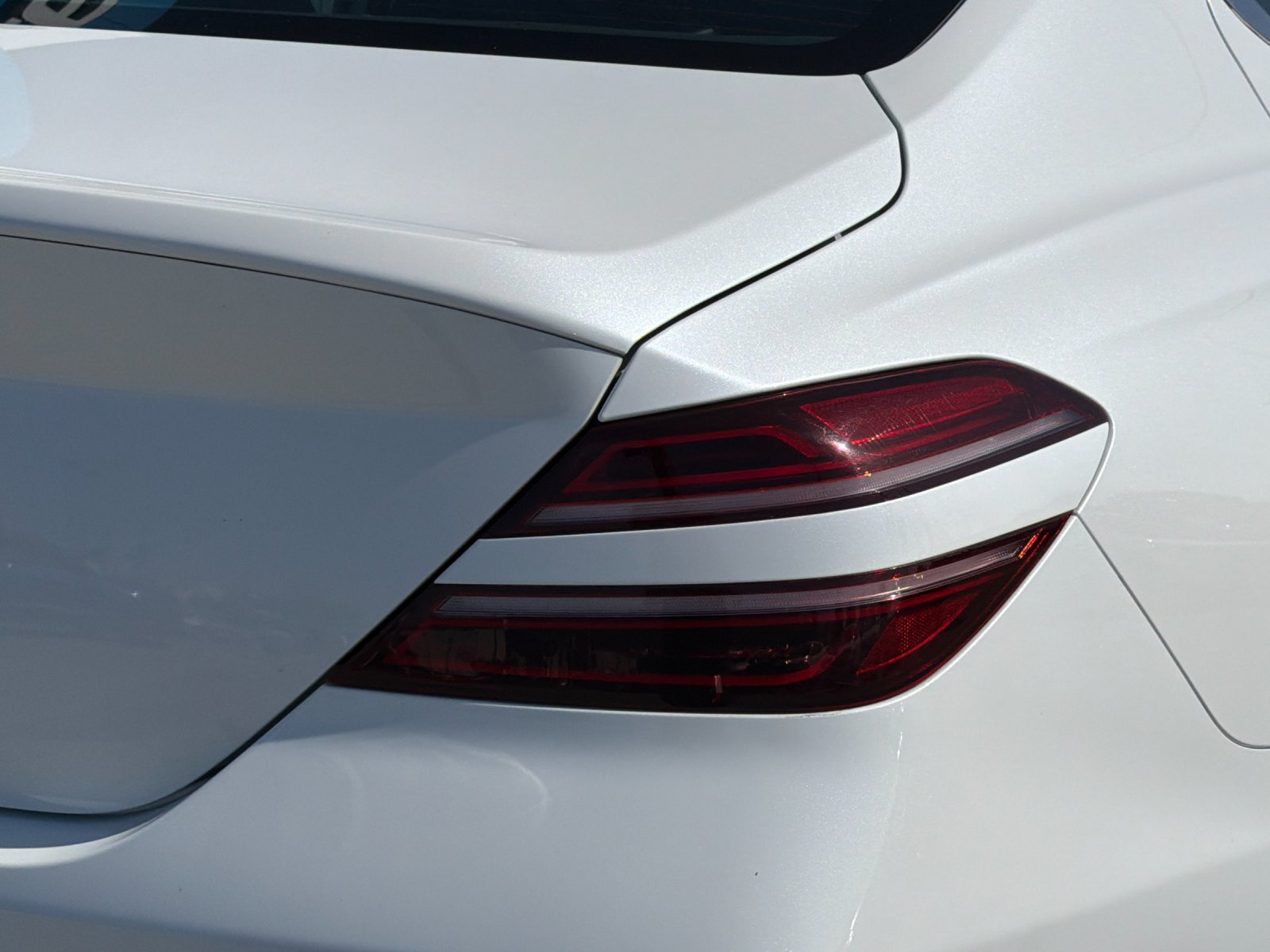 Used 2025 Genesis G70 2.5T RWD image 38