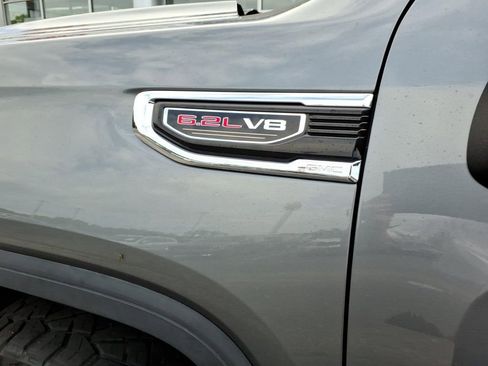 Used 2021 GMC Sierra 1500 Denali w/ Denali Ultimate Package AWD/4WD image 8