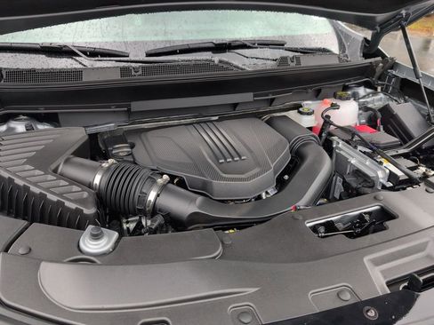 New 2026 Chevrolet Traverse Z71 w/ Driver Confidence Package image 11