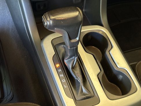 Used 2019 Chevrolet Colorado LT w/ LT Convenience Package RWD image 25