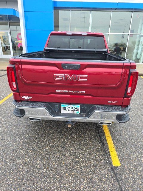 Used 2022 GMC Sierra 1500 SLT w/ SLT Premium Plus Package AWD/4WD image 7
