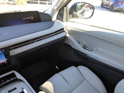 Certified 2025 Lincoln Navigator Reserve image 20