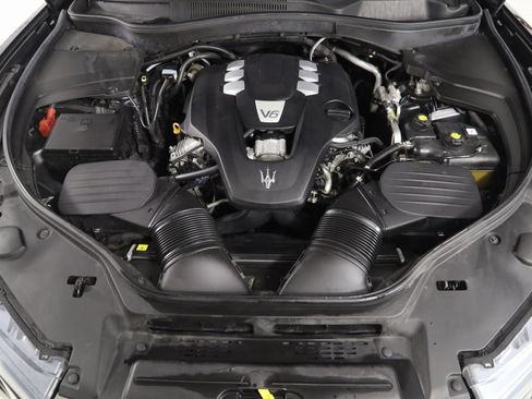 Used 2018 Maserati Levante GranSport image 60