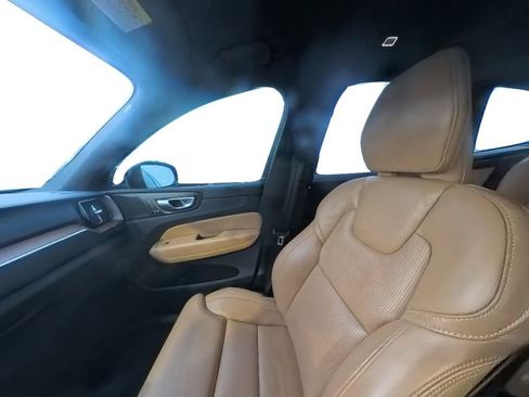 Used 2024 Volvo XC60 T8 Ultimate w/ Protection Package Premier image 25