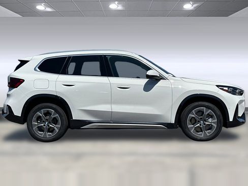 Used 2025 BMW X1 xDrive28i w/ Convenience Package image 7