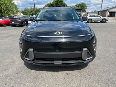 Used 2025 Hyundai Kona SEL FWD image 3