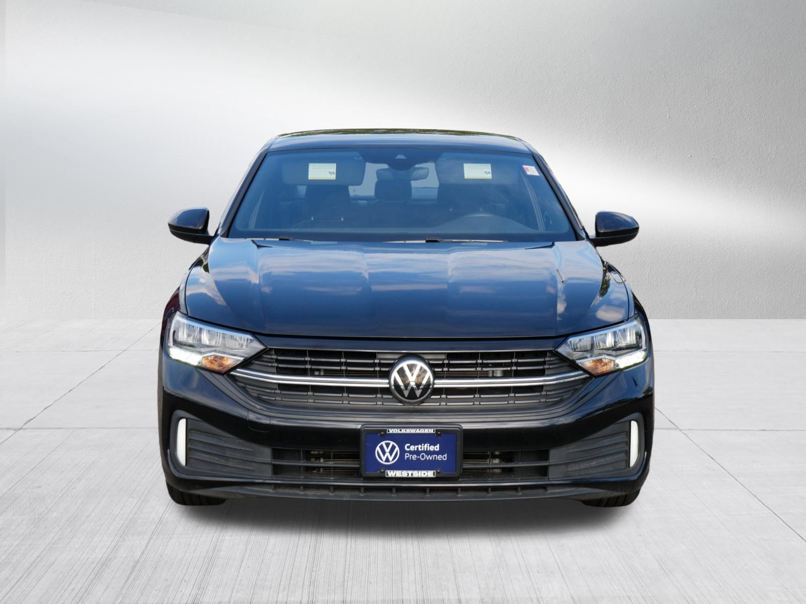 Certified 2024 Volkswagen Jetta Sport FWD image 2