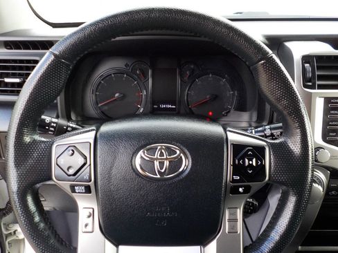 Used 2023 Toyota 4Runner SR5 Premium w/ Moonroof Package AWD/4WD image 14