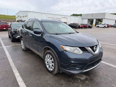 Used 2016 Nissan Rogue S w/ Appearance Package AWD/4WD image 1