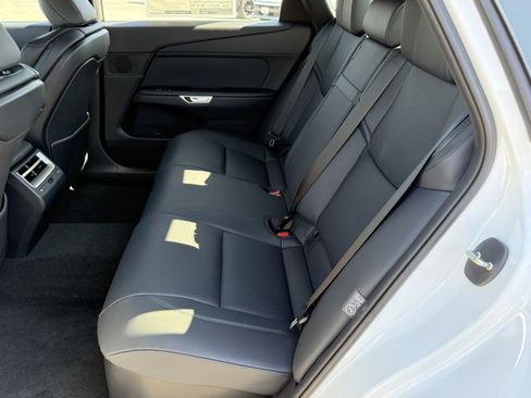 New 2026 Lexus ES 350e FWD image 28
