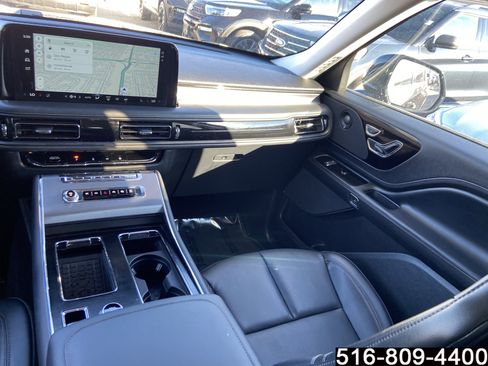 Used 2025 Lincoln Aviator AWD w/ Equipment Group 101A image 14