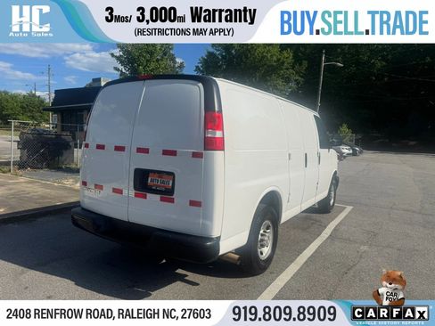 Used 2021 Chevrolet Express 2500 RWD image 6