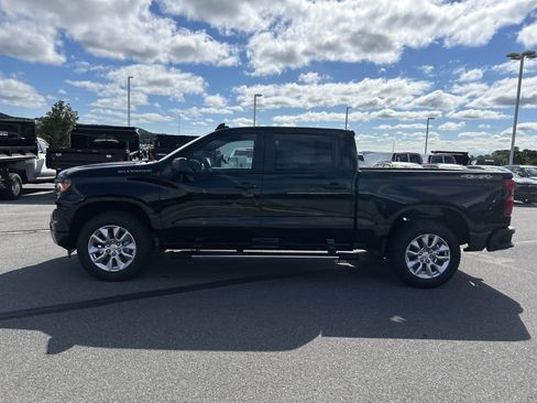 New 2026 Chevrolet Silverado 1500 Custom image 4