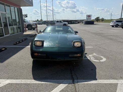 Used 1993 Chevrolet Corvette Convertible RWD image 5