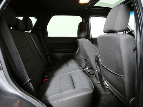 Used 2011 Ford Escape XLT w/ 202A Rapid Spec Order Code image 12