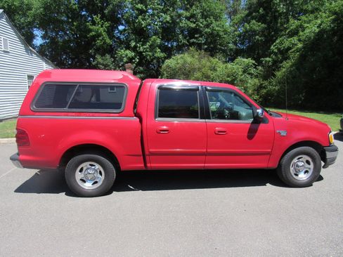 Used 2002 Ford F150 XLT RWD image 4