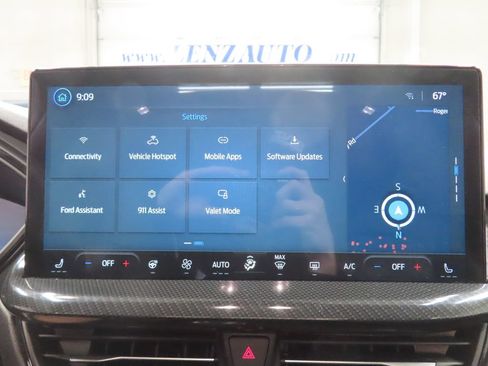 Used 2023 Ford Escape ST-Line Elite w/ Premium Technology Package AWD/4WD image 23