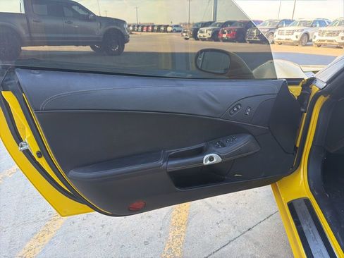 Used 2010 Chevrolet Corvette Grand Sport w/ Preferred Equipment Group image 9