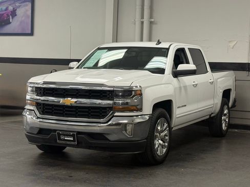 Used 2017 Chevrolet Silverado 1500 LT w/ All Star Edition image 7