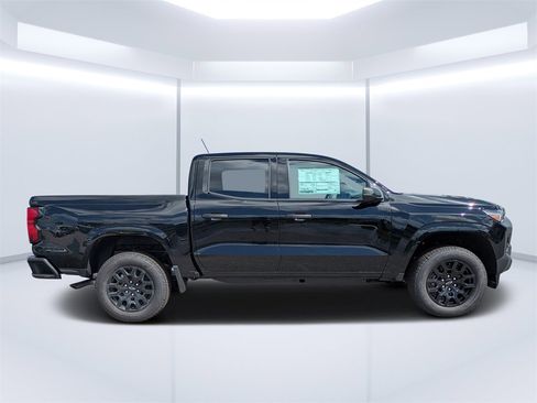 New 2026 Chevrolet Colorado W/T w/ WT Custom Package image 2