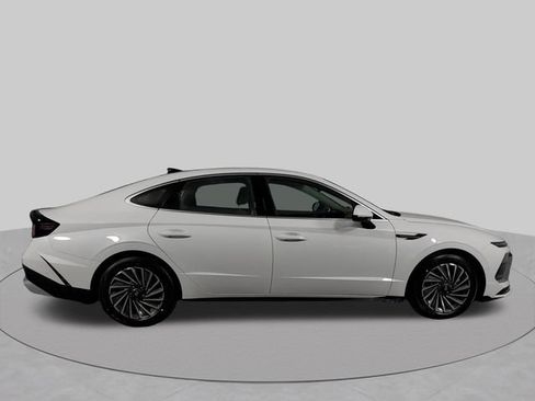 New 2025 Hyundai Sonata Limited FWD image 39