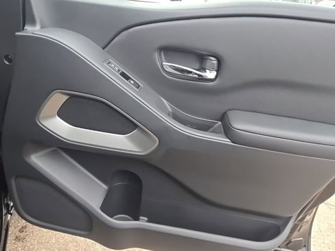 New 2026 Nissan Frontier SV image 31