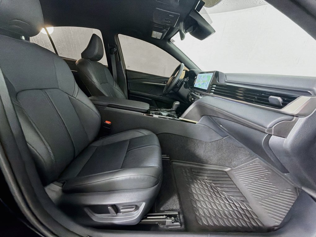 Used 2026 Toyota Camry XSE FWD image 28