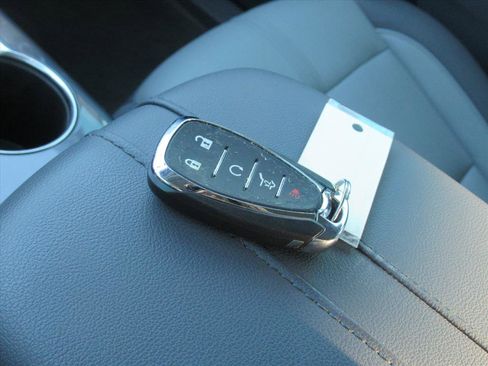 Used 2019 Chevrolet Blazer LT w/ Sound & Technology Package image 28